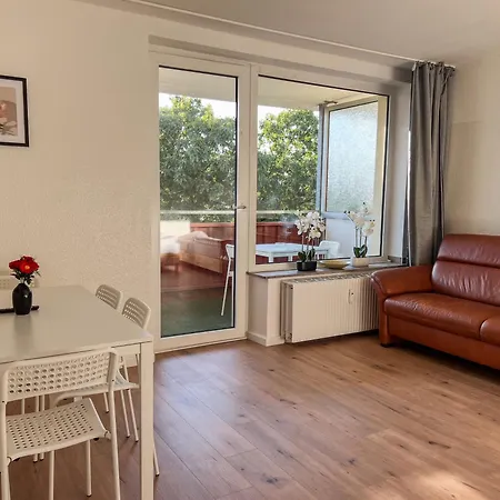 T&k - - 3 With Private Parking 7min Fair And Airport Dus Appartement Düsseldorf