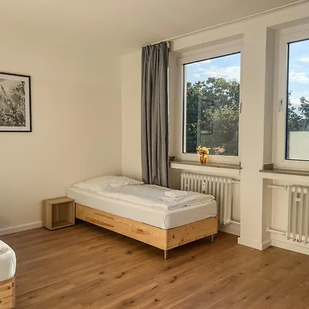 Appartement T&k - - 3 With Private Parking 7min Fair And Airport Dus